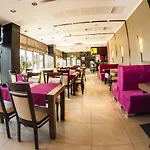 Otel Hotton 3*