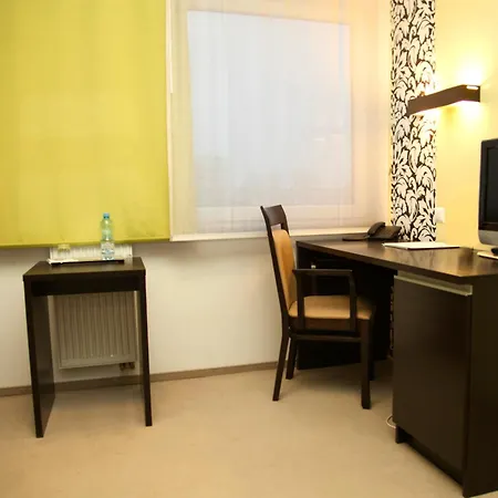Hotel Hotton 3*