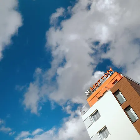 Hotel Hotton 3*