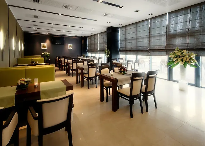 Hotton Hotel 3*